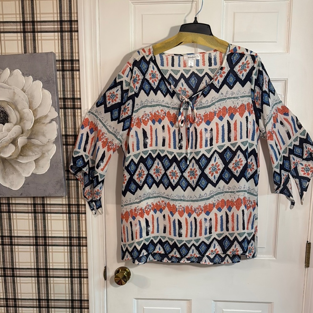 Dressbarn Blue and White Tie Front Mandarin Collar Blouse